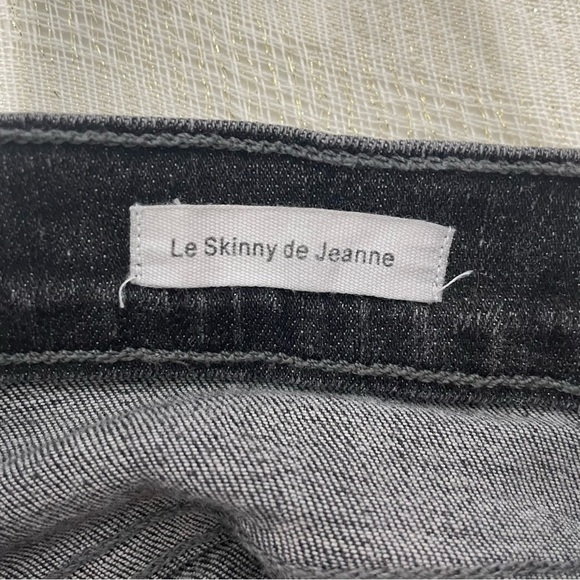 Frame Denim Le Skinny De Jeanne Black Marcy Distressed Chewed Hem Size 26 - Picture 11 of 14